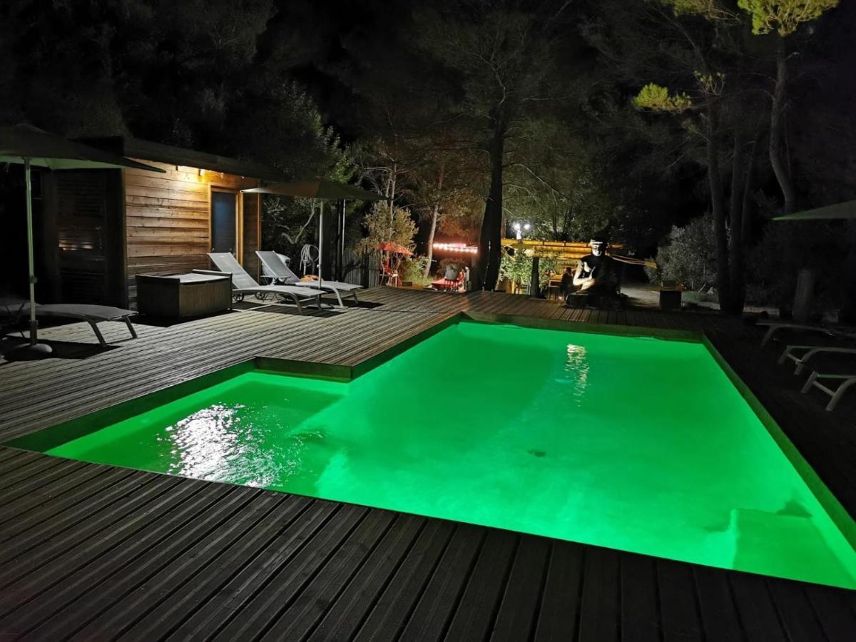 Villa Josephine Lorgues Luaran gambar