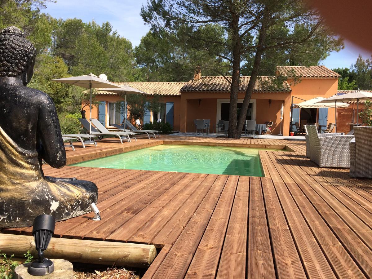 Villa Josephine Lorgues Luaran gambar